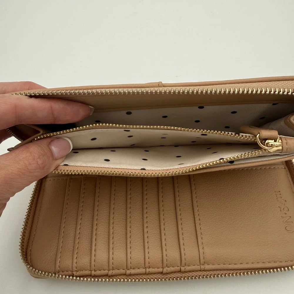 On 34th Womens Pebbled Leather Zip Around Wallet Tan Beige‎ Gold Tone Hardware